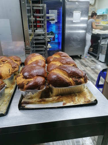 Opinii despre Patiseria Andrei în Otopeni - Gastronomie și ospitalitate