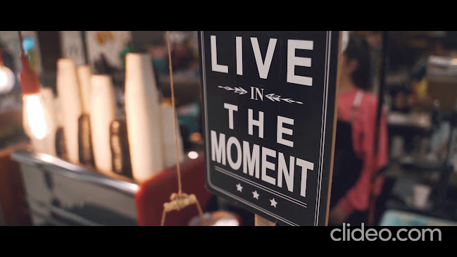 Opinii despre Velo Coffee-Cafe Du Theatre Roastery în Brașov - Gastronomie și ospitalitate