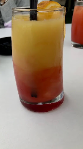 Urban lounge & Restaurant - Gastronomie și ospitalitate