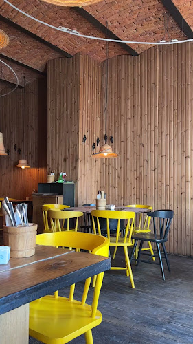 La Ceaun - Piata Sfatului