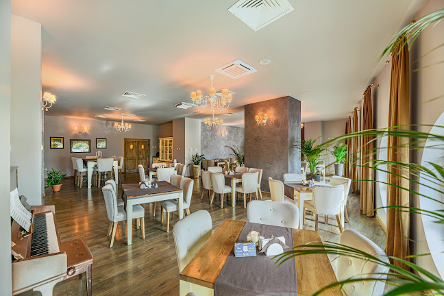 Opinii despre Lyra Restaurant în Galați - Gastronomie și ospitalitate