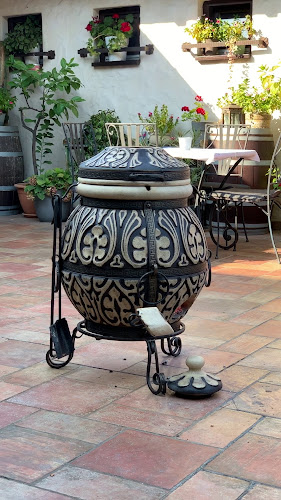 Strada Arcului 49, Slatina