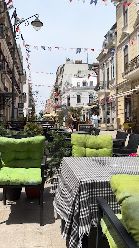 La Ana și Ion - Gastronomie și ospitalitate