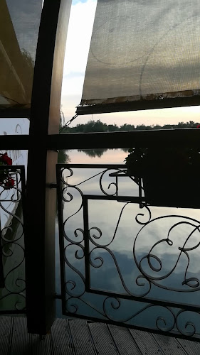 La Renaissance - Gastronomie și ospitalitate