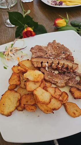 Opinii despre Cyrano în Oradea - Gastronomie și ospitalitate