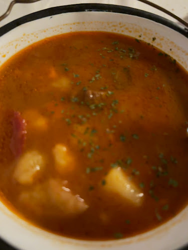 Opinii despre Hanul Basa Fogadó în Borzont - Gastronomie și ospitalitate