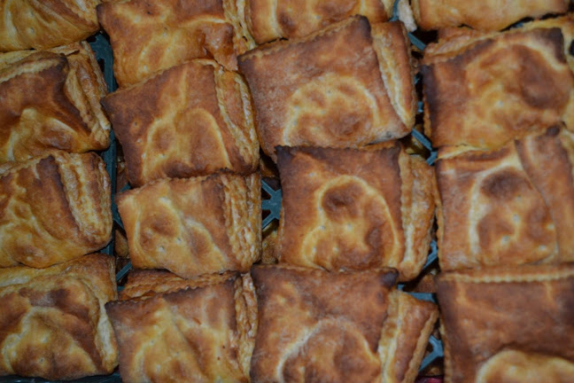 Strada 1 Mai 33B, Urlați 106300