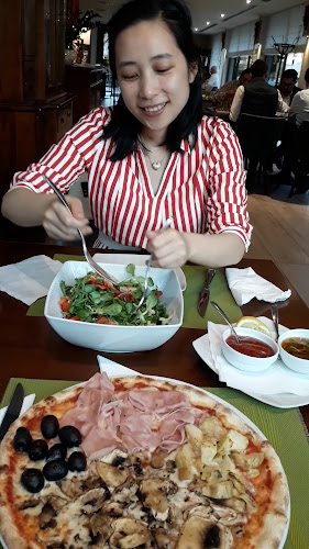 Opinii despre Crinul Alb în Oradea - Gastronomie și ospitalitate