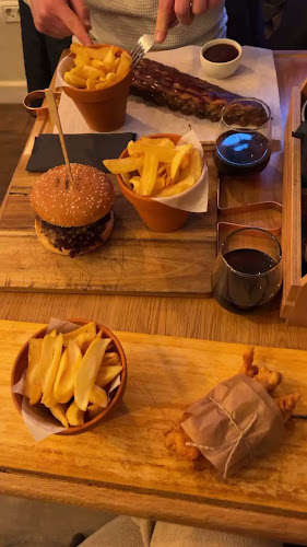 Opinii despre Trattorian Artisan Food în Brașov - Gastronomie și ospitalitate