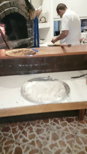 Opinii despre Pizza Sandipol în Bocșa - Gastronomie și ospitalitate