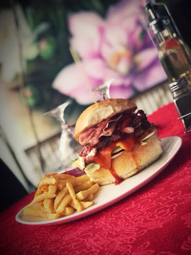 Pensiune Restaurant Costas - Gastronomie și ospitalitate