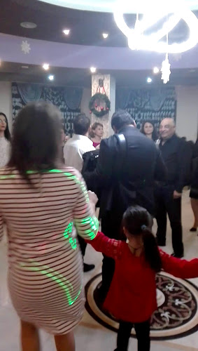 Comentarii opinii despre Casa Românească