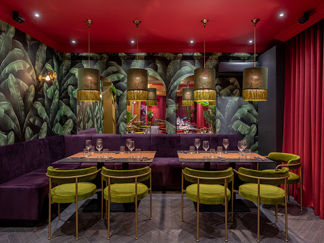 P&M furniture Romania