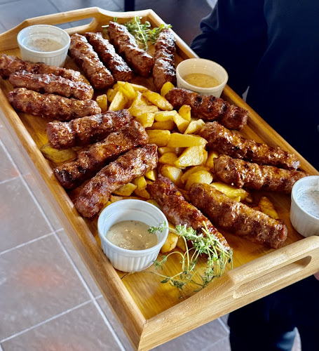 Restaurant Pădurea Verde Păulești - Păulești