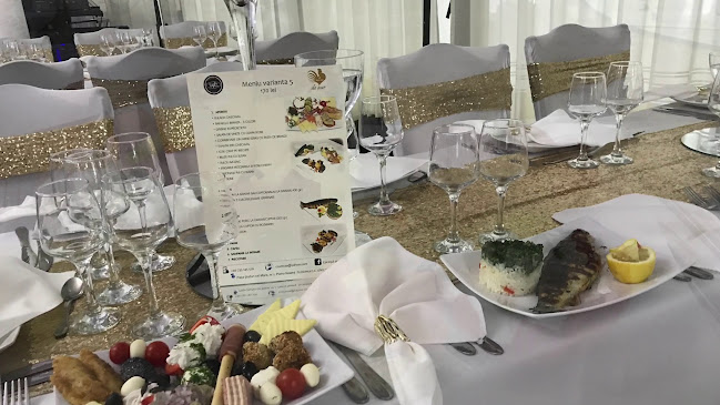 Opinii despre Cocosul de aur în Piatra Neamț - Gastronomie și ospitalitate