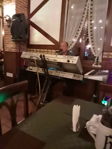 Opinii despre Turnul Berarilor în Piatra Neamț - Gastronomie și ospitalitate