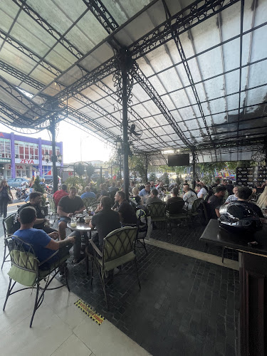 Opinii despre Vintage Pub-Restaurant în Hunedoara - Gastronomie și ospitalitate