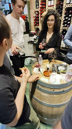 Opinii despre Crama Noastră în Cluj-Napoca - Gastronomie și ospitalitate