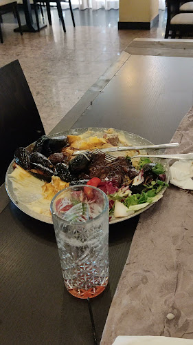 Strada Liviu Rebreanu 56, Gherla 405300