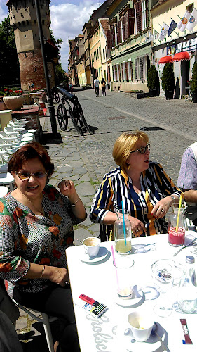 Opinii despre Pardon Cafe Bistro în Sibiu - Gastronomie și ospitalitate