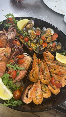 Opinii despre Rustic garden în Călărași - Gastronomie și ospitalitate