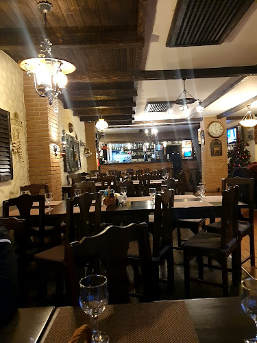 Opinii despre Taverna Pecicana în Pecica - Gastronomie și ospitalitate