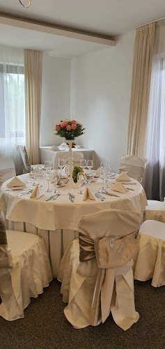 Opinii despre Conacul Trandafirilor în Buzău - Gastronomie și ospitalitate