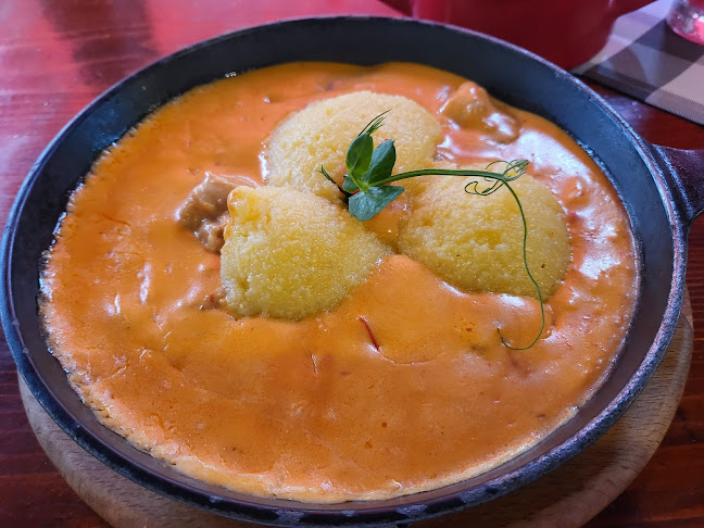 Opinii despre Restaurant Pensiune Lyra | mâncare tradițională, preparate bbq, livrare mures, restaurant mures în Corunca - Gastronomie și ospitalitate