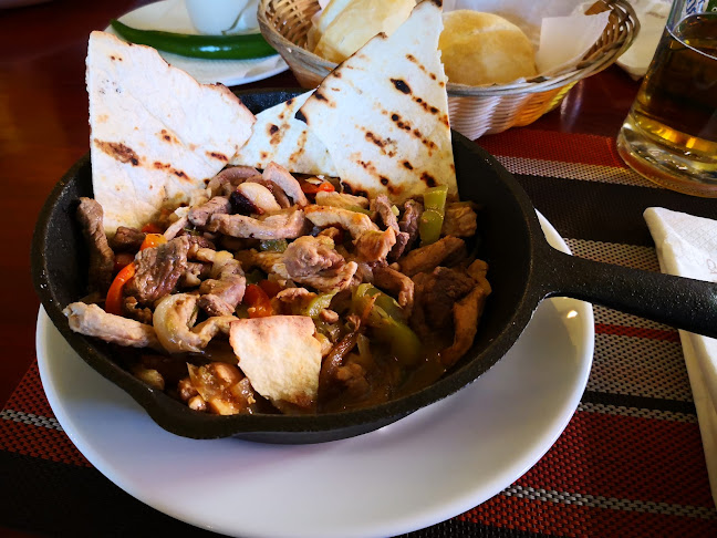 La Mama - Gastronomie și ospitalitate