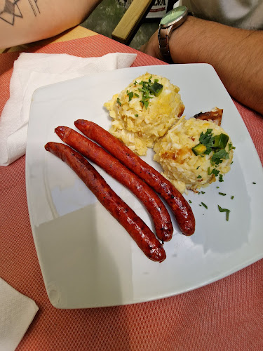 Vărzărie - Gastronomie și ospitalitate