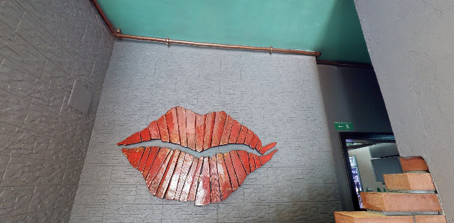 URBAN Street Food & Bar