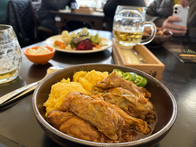 Caru' cu Bere - Gastronomie și ospitalitate