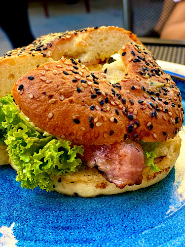 Neața Omlette Bistro - Gastronomie și ospitalitate