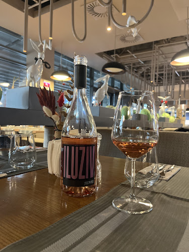 Veranda - Gastronomie și ospitalitate