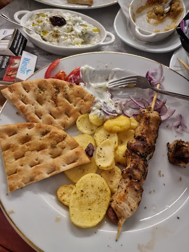 Eleni's GREEK Taverna - Gastronomie și ospitalitate