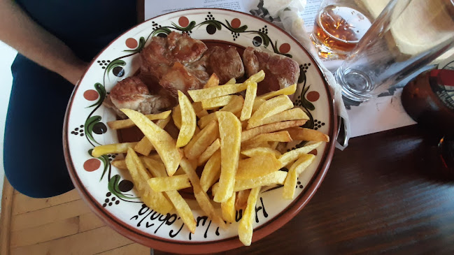 Opinii despre Hanu Lu Cobâlă în Budești - Gastronomie și ospitalitate