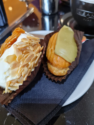 Gré Bakery - Voluntari