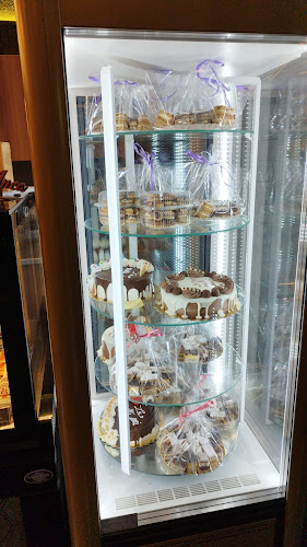 Comentarii opinii despre Cofetăria Anca