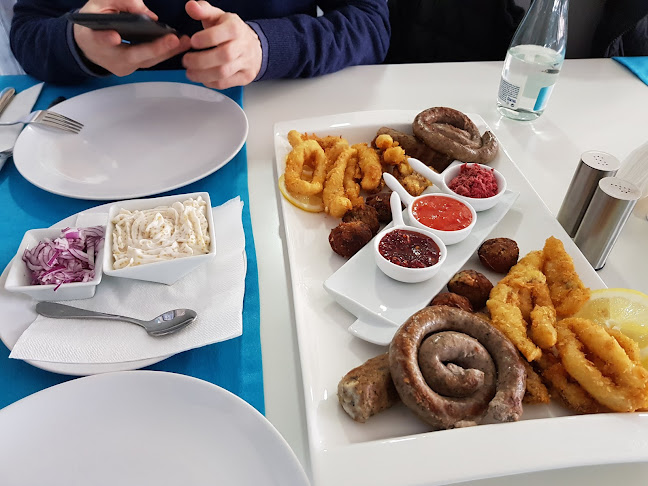 Restaurant Pescaresc & Pensiune La Marcu