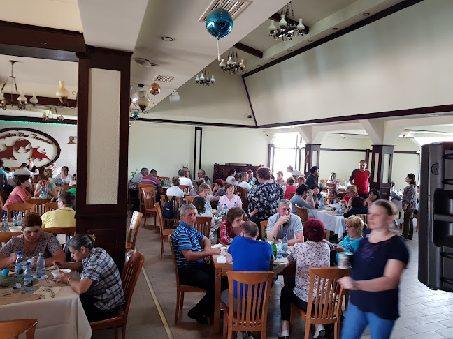 Opinii despre Complex Doi Taurasi în Afumați - Gastronomie și ospitalitate