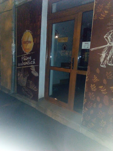 Opinii despre Dencopan în Brașov - Gastronomie și ospitalitate