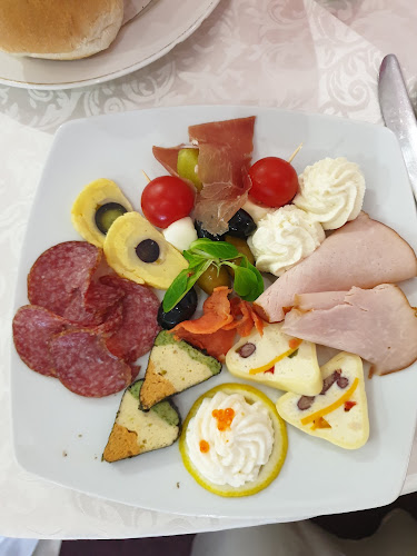 Comentarii opinii despre Zorile