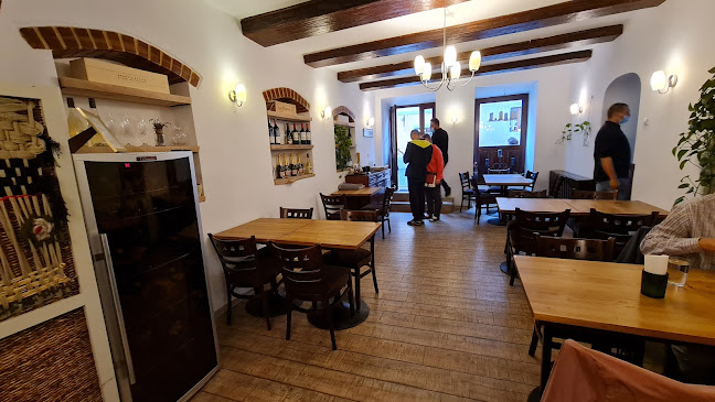 Pasaj - Gastronomie și ospitalitate