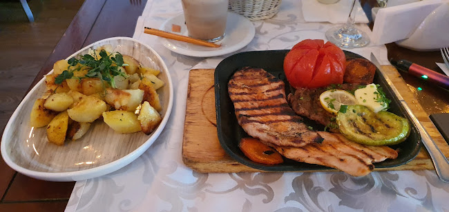 Opinii despre Dragului în Predeal - Gastronomie și ospitalitate