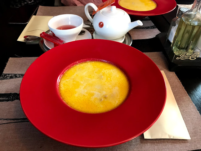 LA CONAC - Gastronomie și ospitalitate