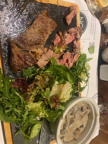 Noa Restoclub - Gastronomie și ospitalitate