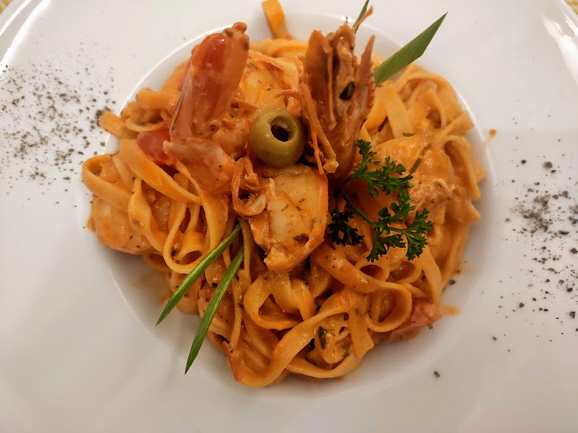 Bulevardul Revoluției 84, Arad 310025