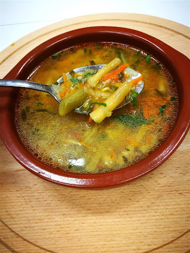 Opinii despre Bucataria Maiei în Brașov - Gastronomie și ospitalitate