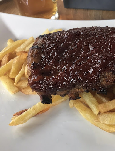 Restaurant Casa cu Bere (Bistrița) - Gastronomie și ospitalitate