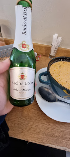 Opinii despre Ciorbarie în București - Gastronomie și ospitalitate